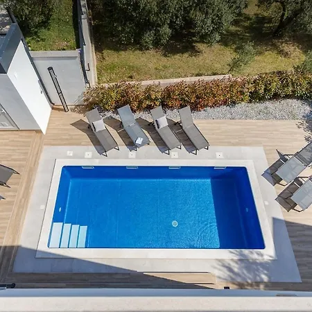 Villa Skylounge *